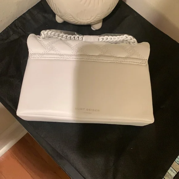 Kurt Geiger London Mini Kensington Drench Leather Shoulder Bag - Picture 7 of 16